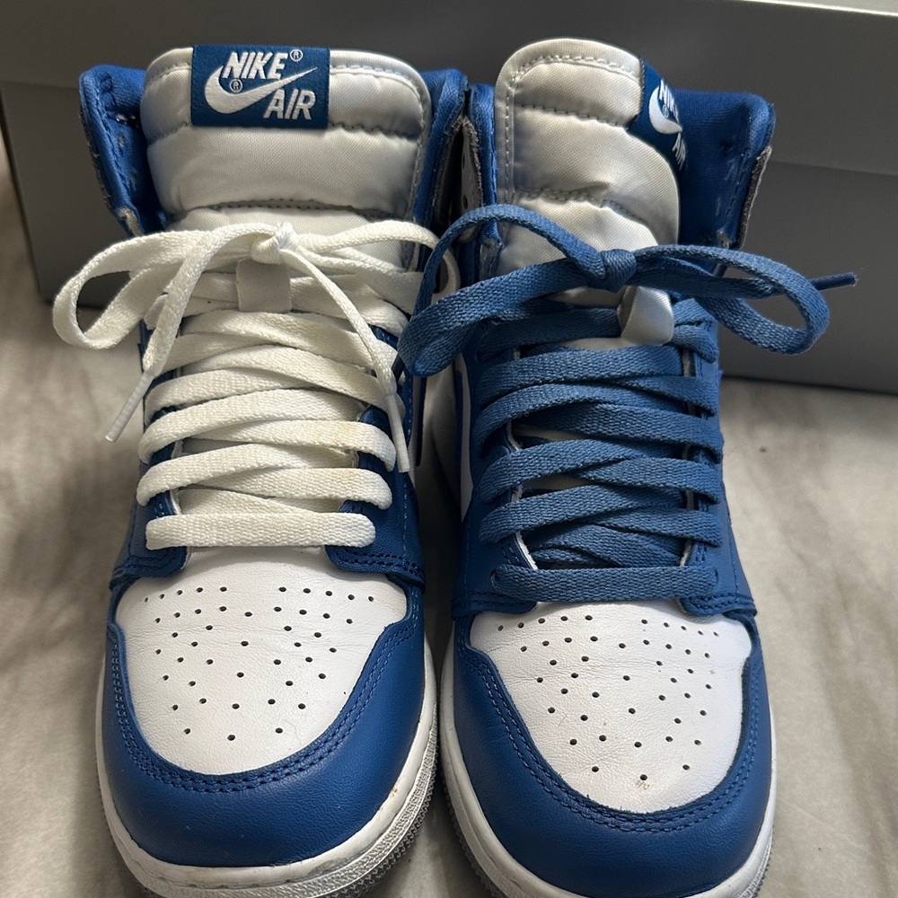 Nike Air Dual-Tone Blue and White Sneakers